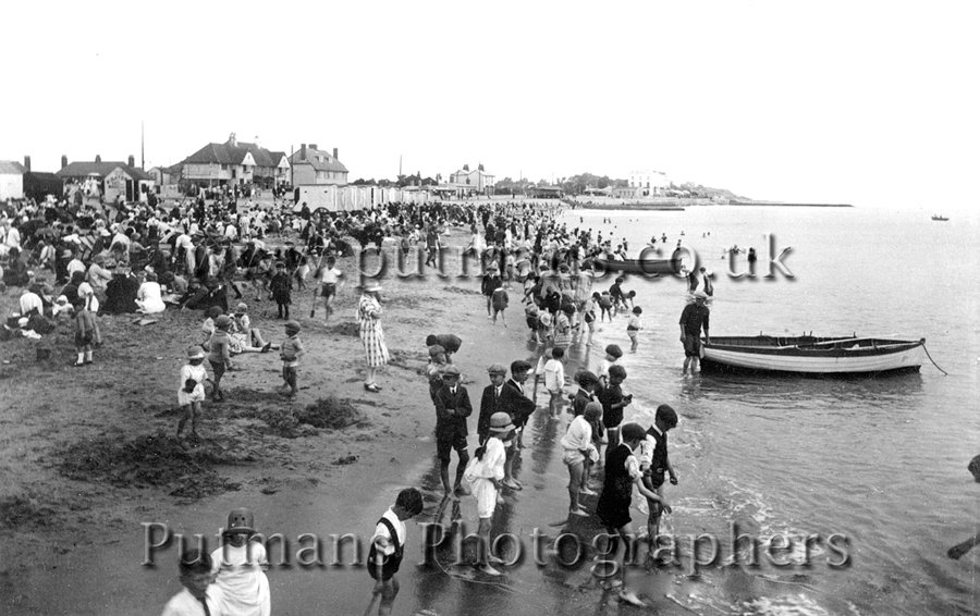 Ref 1271 Albion Beach
