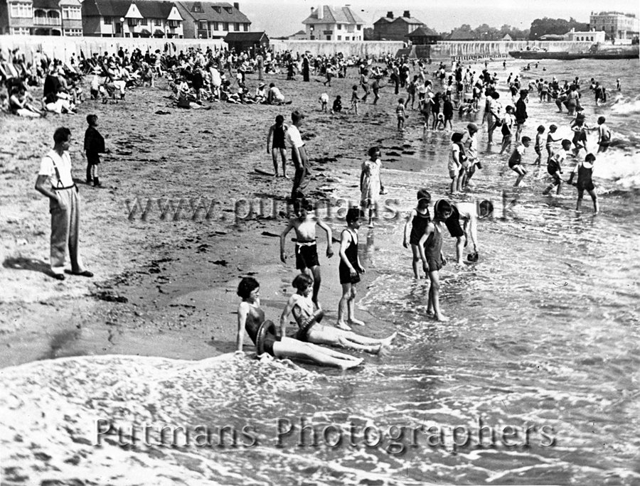 Ref 1279 Albion Beach c1950