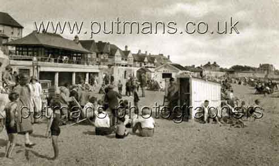 Ref 1637 Albion Beach c1930s