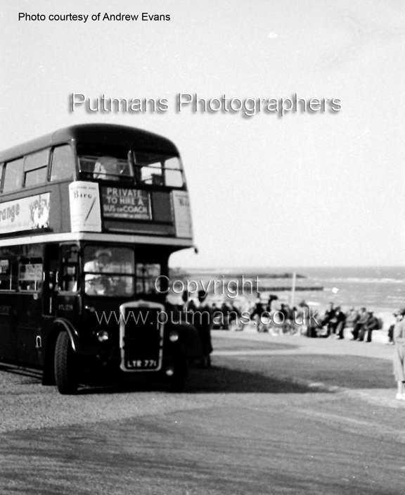 Ref 2793 Bus at Albion