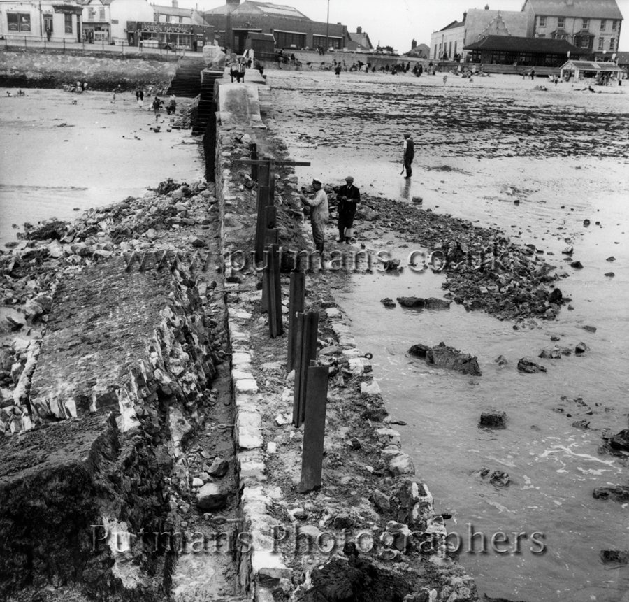 Ref 286 Repairing the Albion Breakwater