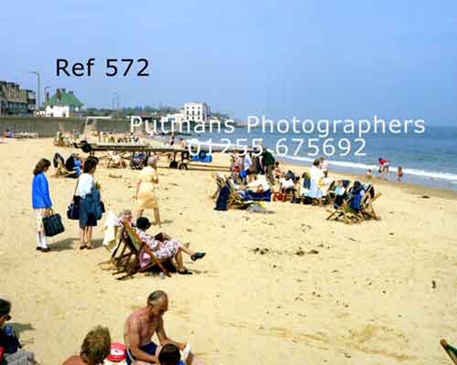 Ref 552 Albion Beach 1980