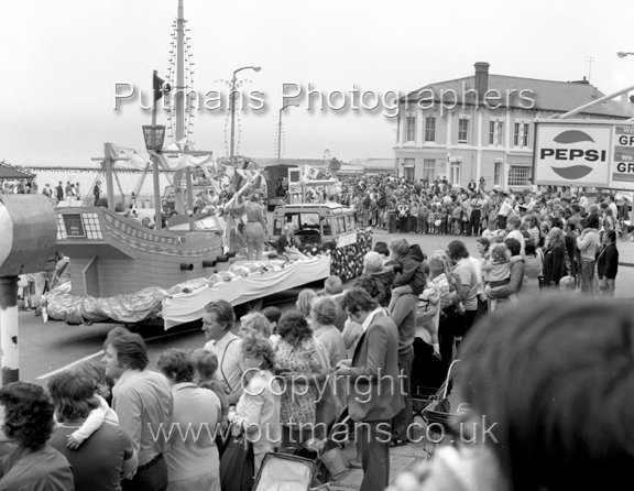 Ref 2465 Carnival Day 1973