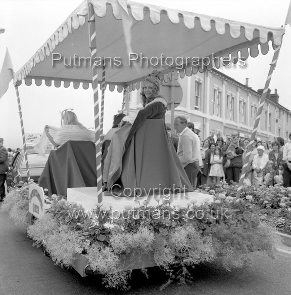 Ref 2481 Carnival Day 1973
