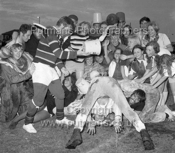 Ref 2489 Rugby 1970