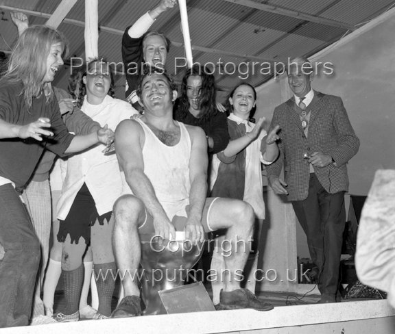 Ref 2491 Rugby 1970