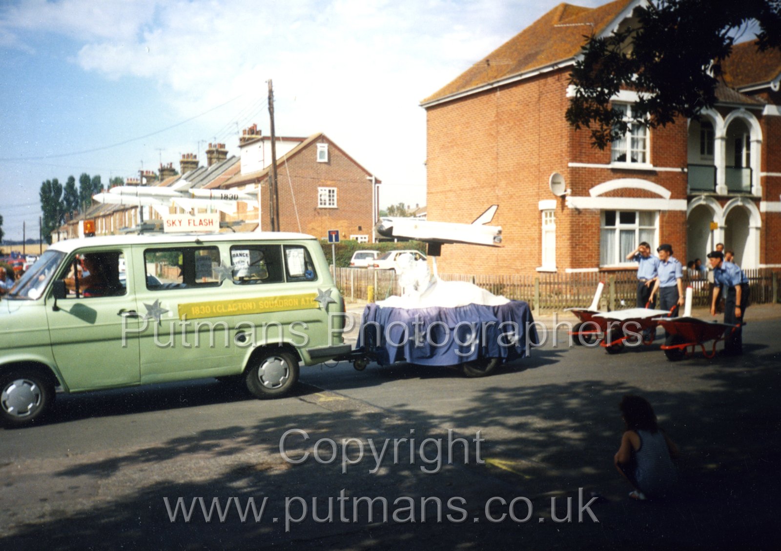 Ref 2937 Carnival 1993
