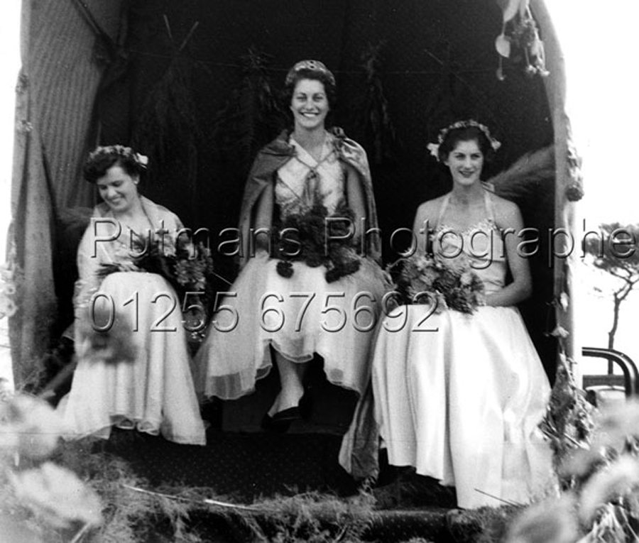 The Carnival Queen & Attendants (2)
