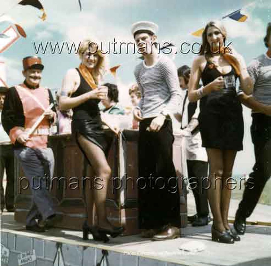 1972 British Legion float Elizabeth & Patricia Wright