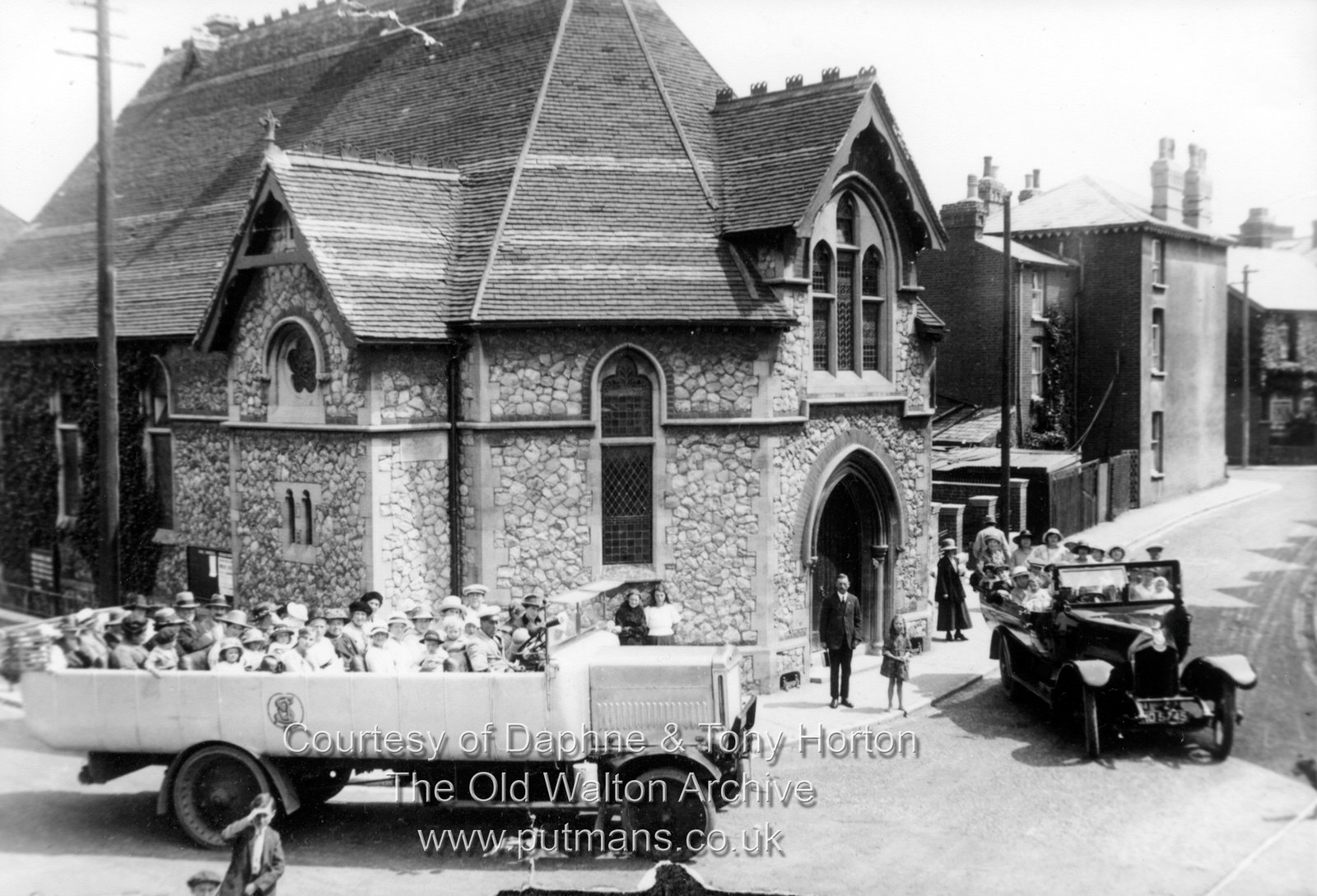 Ref 3154 Congregational Church Outing