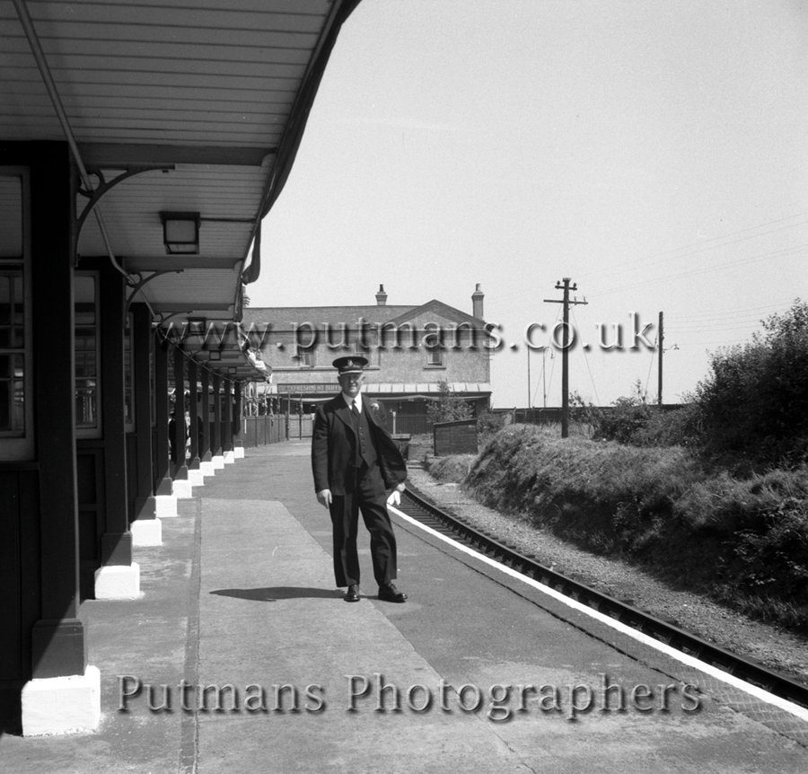 Ref 32 At Walton Station the Station Master, Mr. Nicholls, prepared the platform for the departure of the Duchess