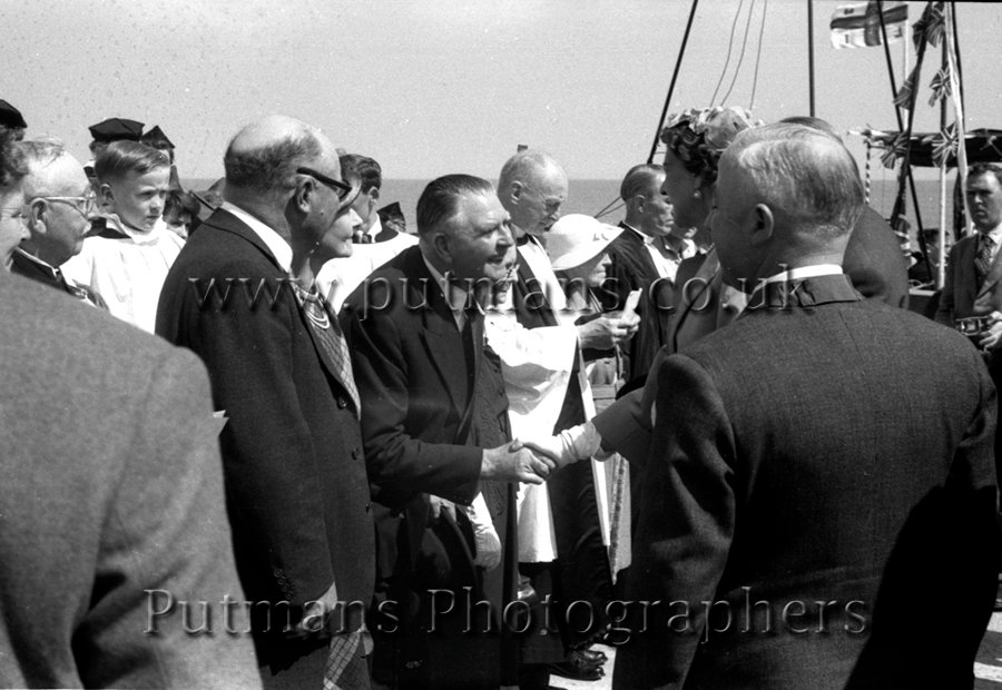 Ref 64 The Duchess met the officials - Capt. Bill Oxley