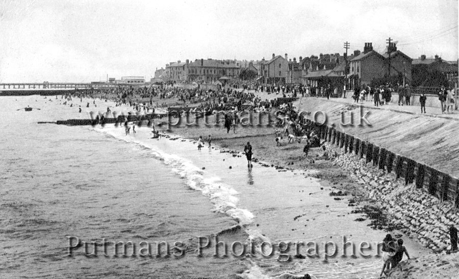 Ref 1272 Esplanade showing early sea defences