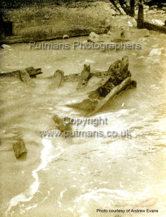 Ref 2122 Remains of the wreck of the 'Martha' (Photo courtesy of A. Evans)
