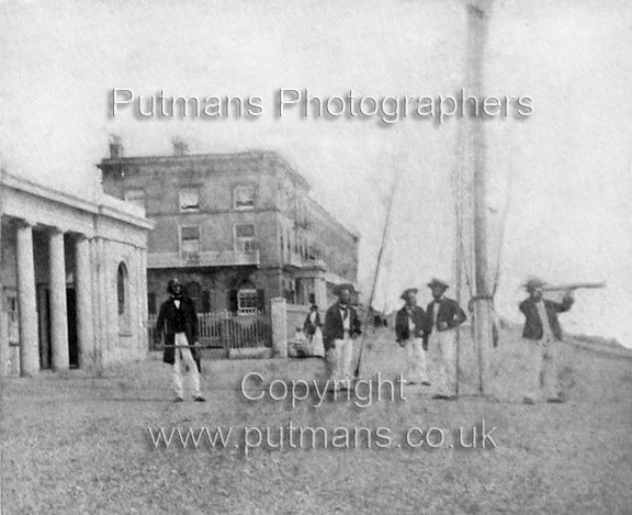Ref 2617 Coastguards at White Lodge Eastcliff