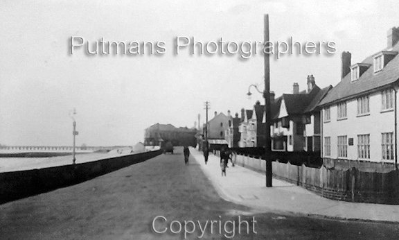 Ref 2828 Shore Road