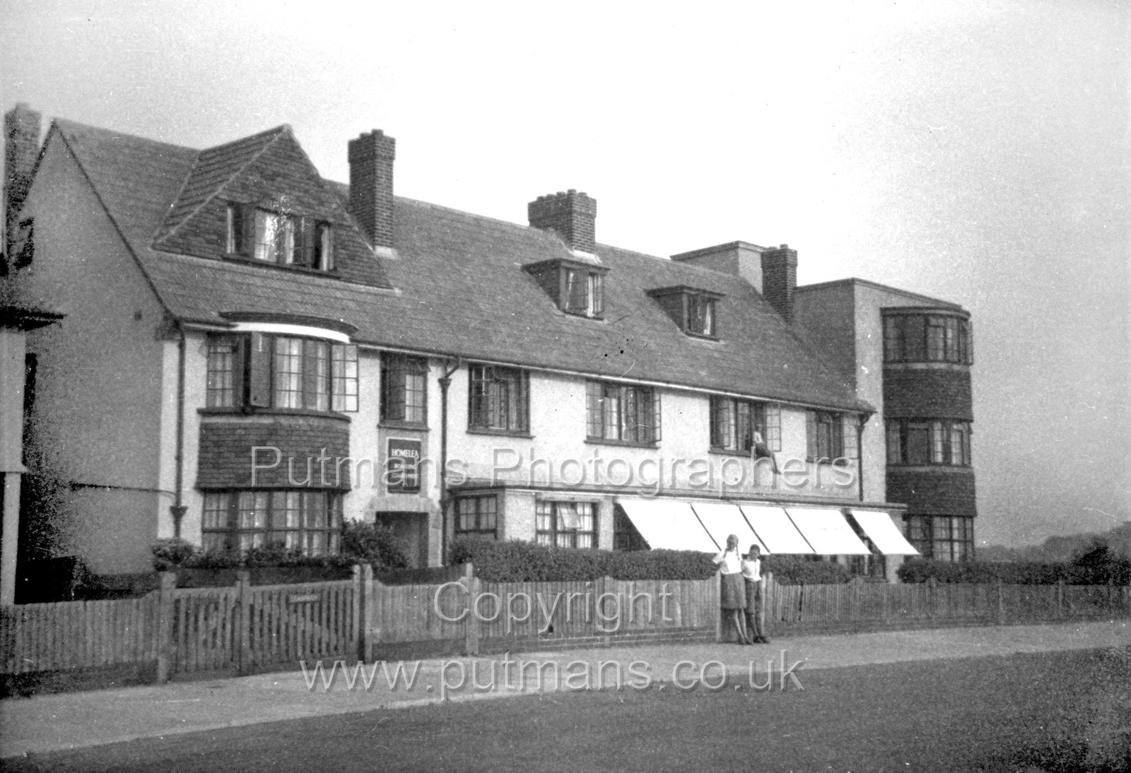 Ref 3041 Homelea c1945