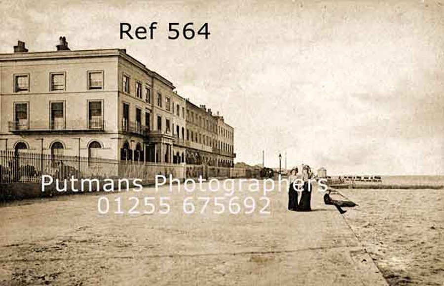 Ref 564 East Terrace & prom