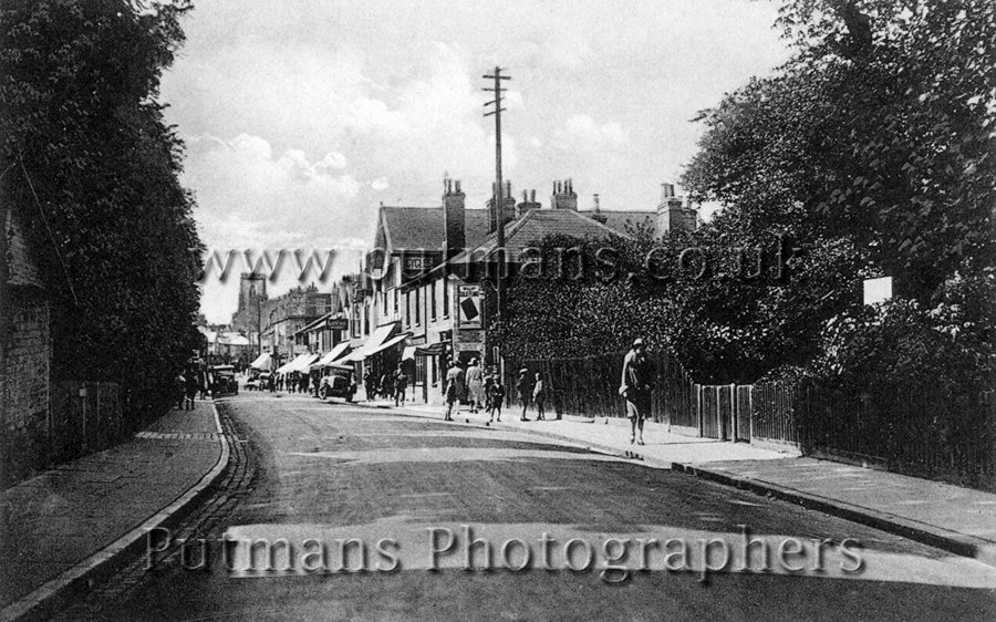 Ref 1173 High Street before Vicarage Lane