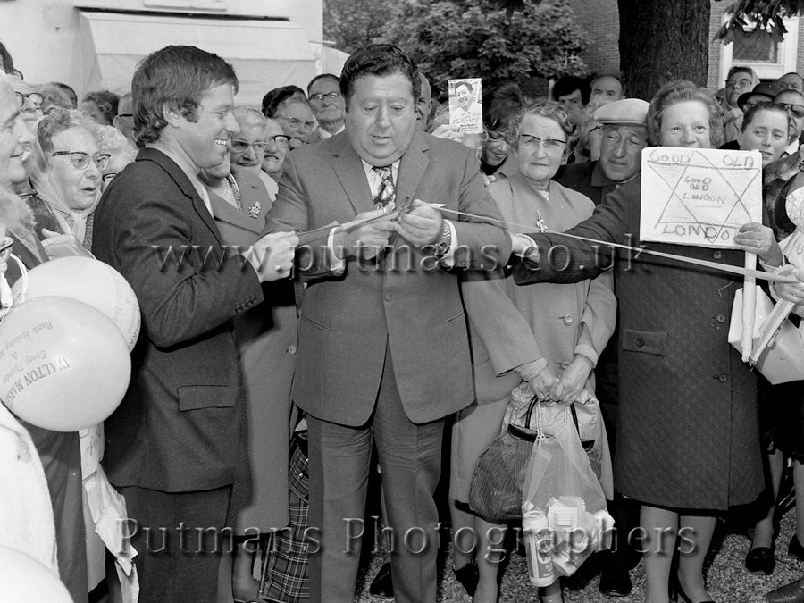 Ref 1236 Monty Modlyn opening Walton's new market 22nd June 1972