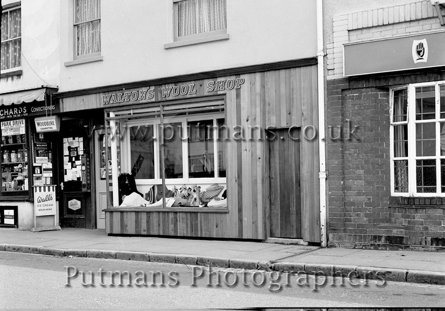 Ref 1269 Walton Wool Shop 1967