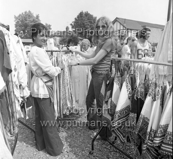 Ref 2444 Market trader July 1975