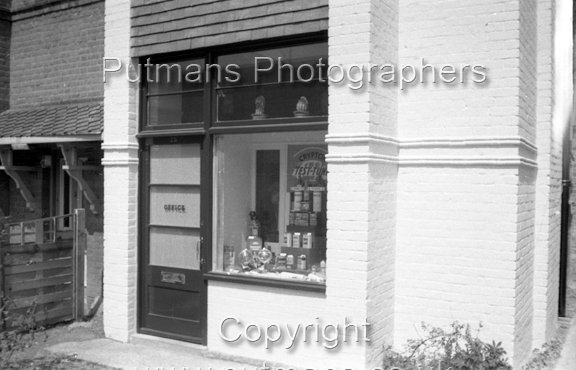 Ref 2534 Boustred Garage Office 1955