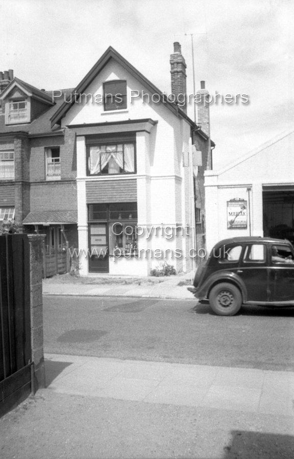 Ref 2536 Boustred Garage Office 1955