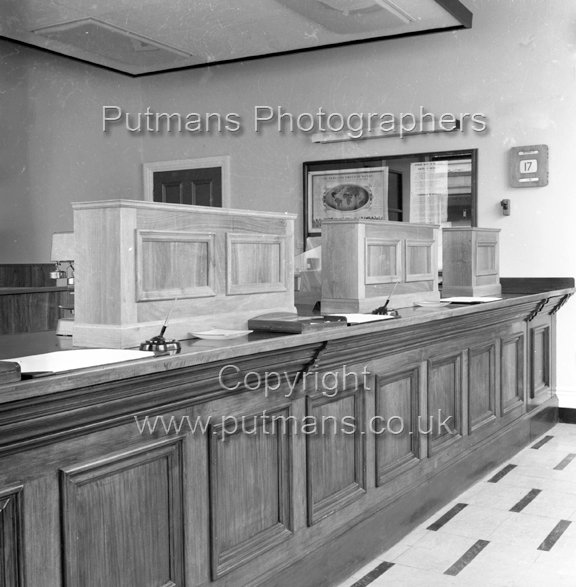 Ref 2570 Barclays Bank interior 17.6.1963
