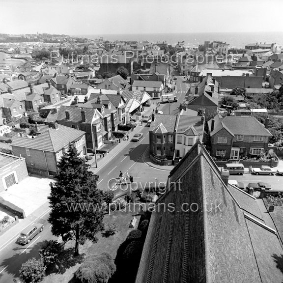 Ref 2683 High Street from Church Tower July 1976
