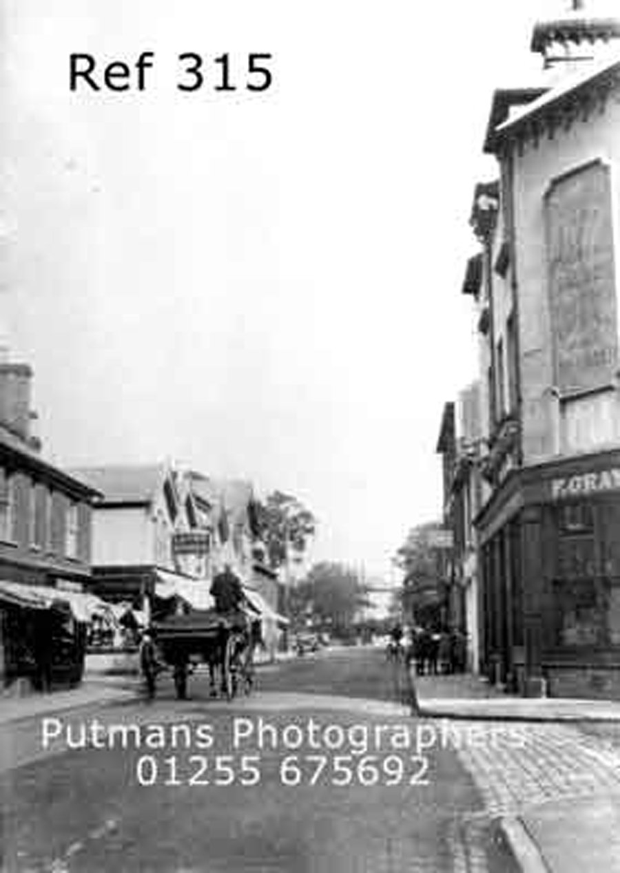 Ref 315 Grays & High Street