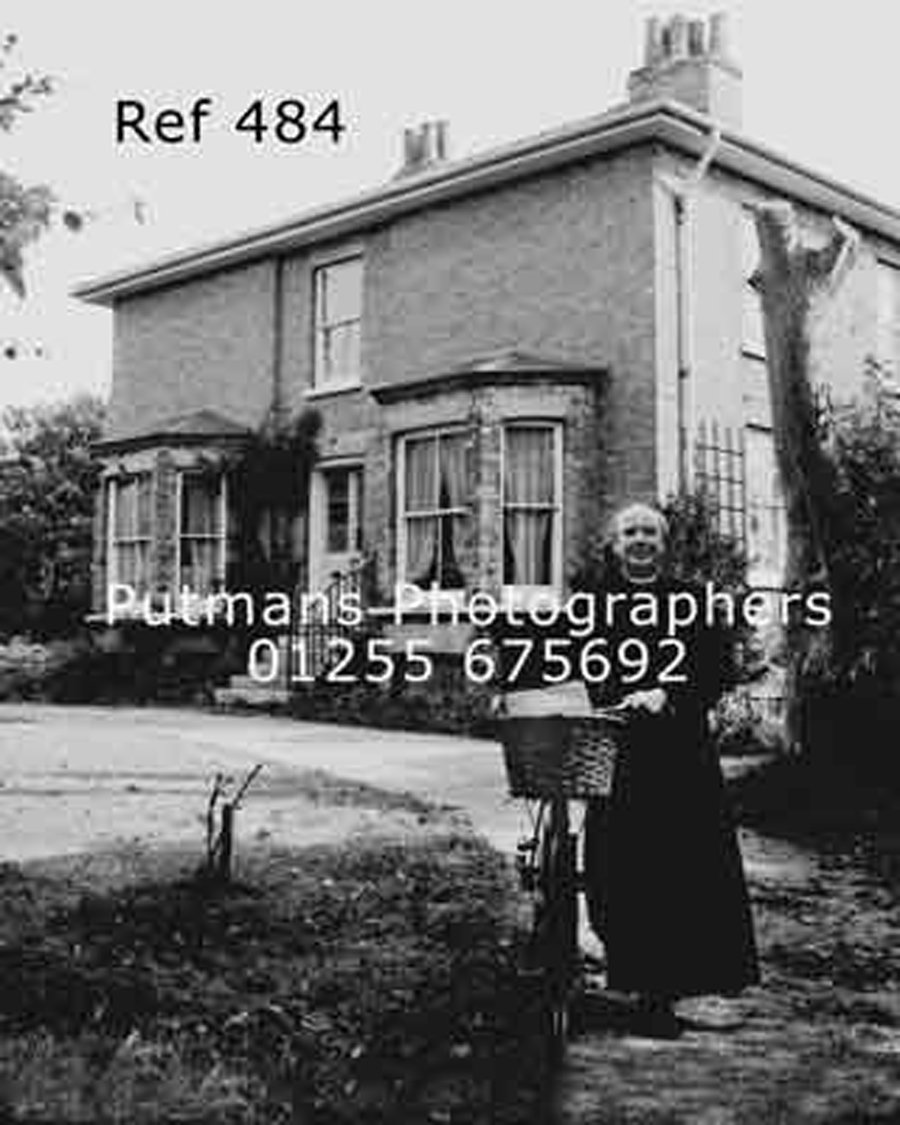 Ref 484 Vicarage & Rev. Kenneth Williams