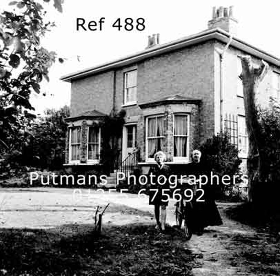 Ref 488 Vicarage with  Rev. & Mrs Kenneth Williams
