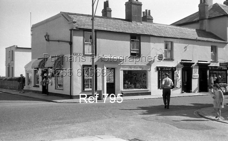 Ref 795 Putmans & The Gem Shop