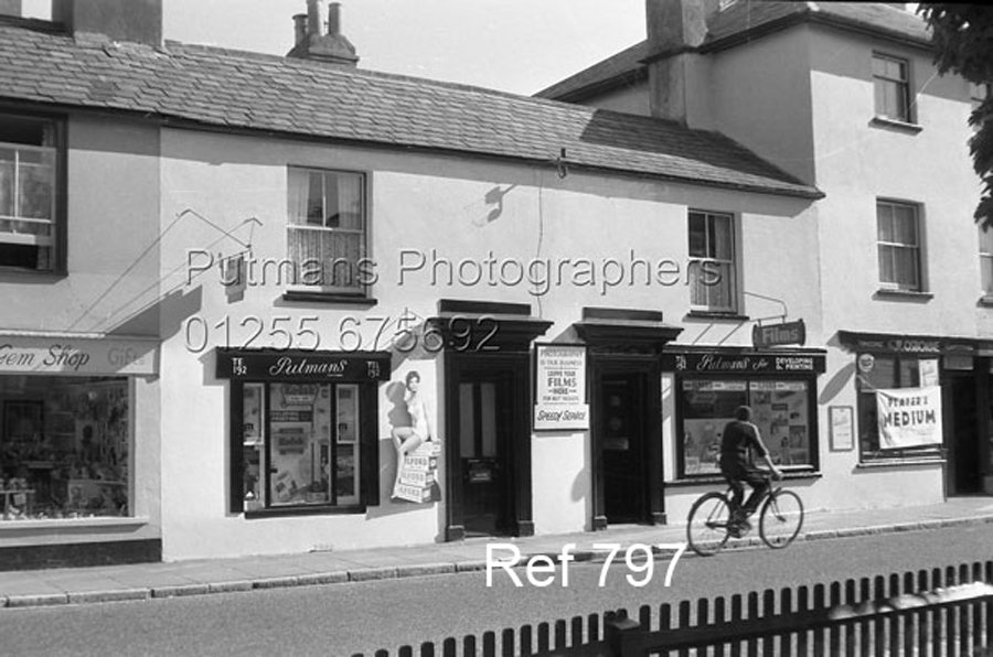 Ref 797 Putmans Shop