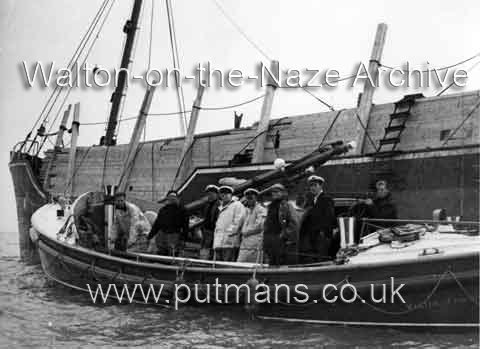 Ref 1823 Michel Svenden 1952 rescue byWalton Lifeboat
