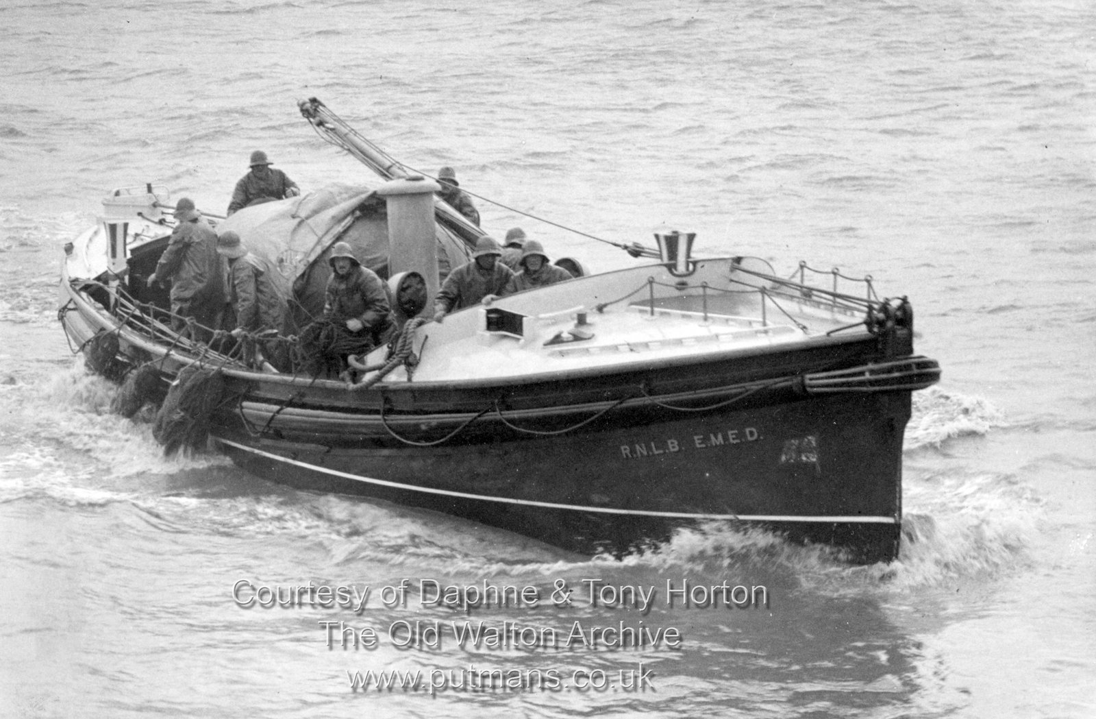 Ref 3220 EMED lifeboat