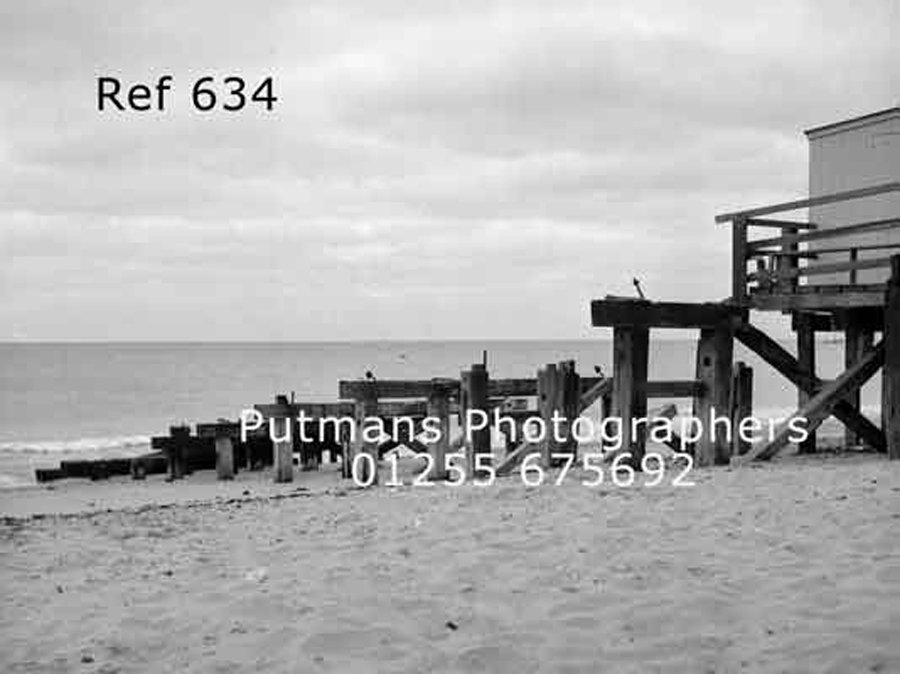 Ref 634 The remnants of the old lifeboat ramp