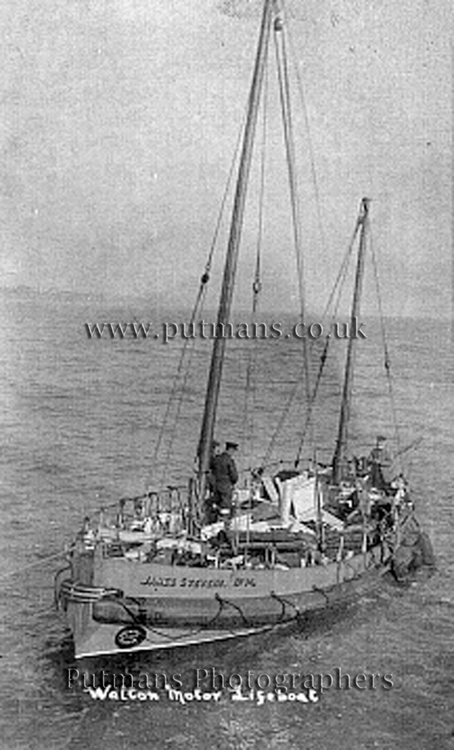 Ref 992 The James Stevens