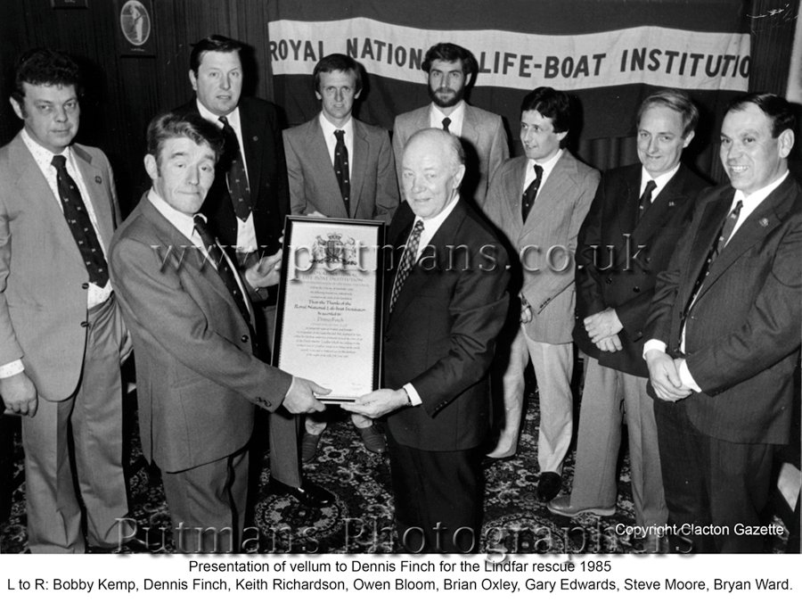 Ref LB010 Dennis Finch Vellum presentation