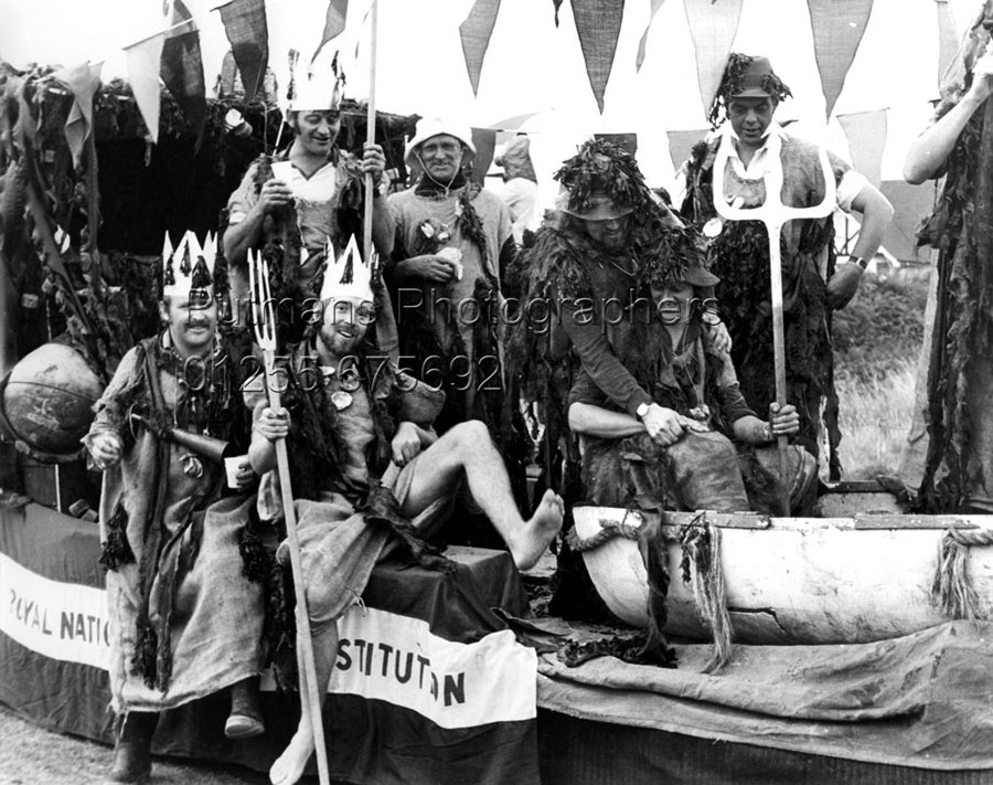 Lifeboat Carnival Float