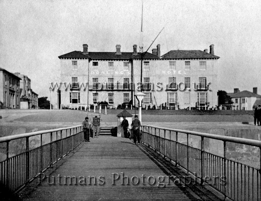 Ref 1108 Dorlings Hotel from first pier