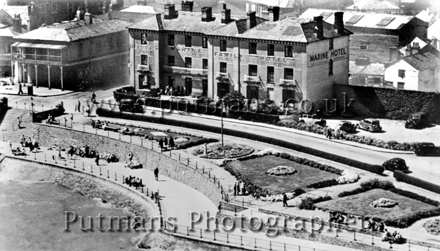 Ref 1165 Marine Hotel Aerial view