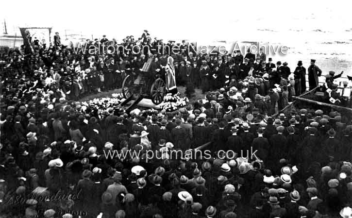 Ref 1891 Columbine bust unveiling ceremony
