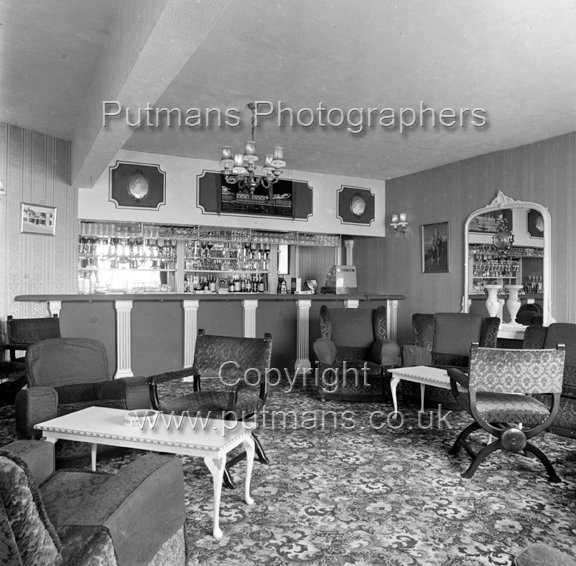 Ref 2401 Tudor Inn new bar 19th March 1976