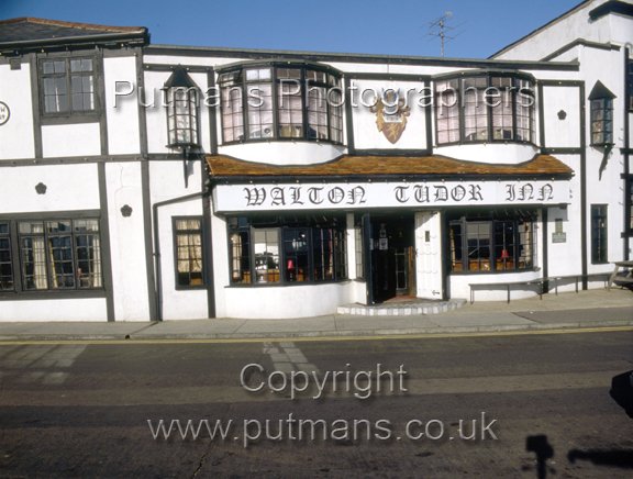 Ref 2406 Tudor Inn October 1986