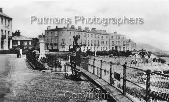 Ref 2721 War Memorial on Marine Parade 1928