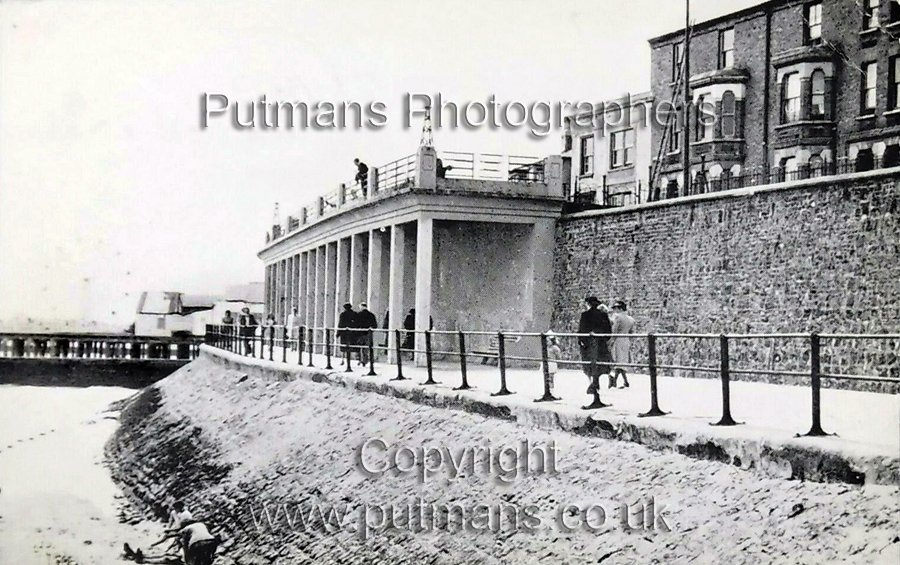 Ref 2874 Colonnade pre 1948