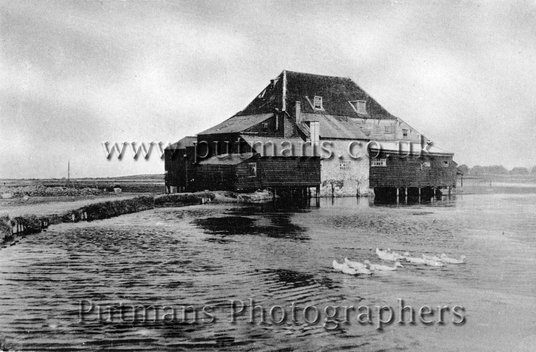 Ref 1081 The Water Mill