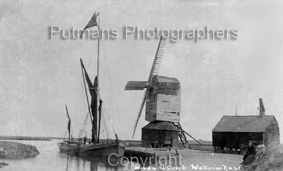 Ref 2660 Windmill with barge